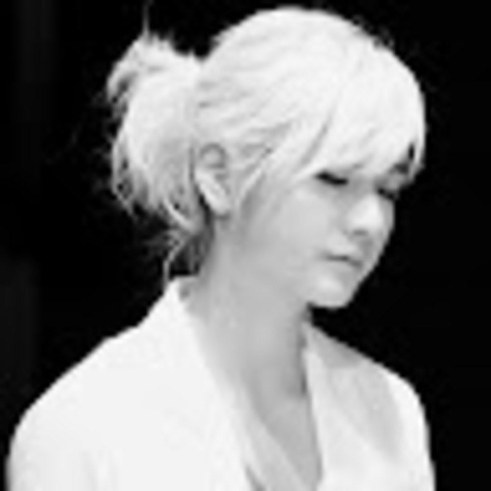 Meet your Posher, Lily